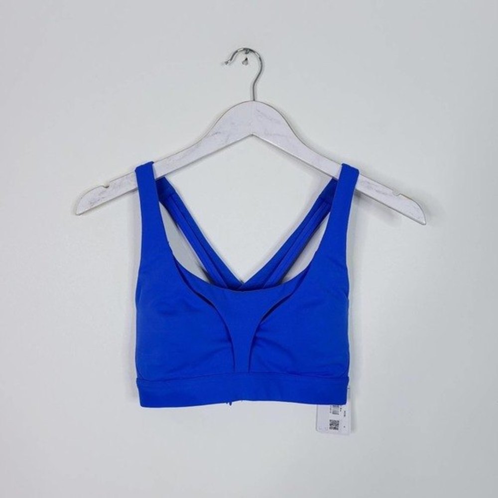 LULULEMON Stash It All Bra NWT Size 4 Wild Bluebell Blue Active Athleisure - Picture 2 of 8